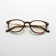 Amber Heritage classic tortoiseshell eyewear frame